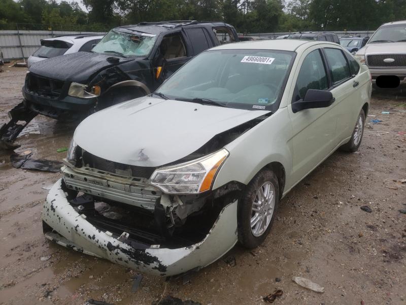 Photo 1 VIN: 1FAHP3FN6BW175250 - FORD FOCUS SE 