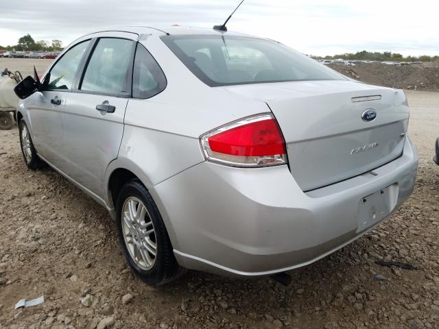 Photo 2 VIN: 1FAHP3FN6BW175944 - FORD FOCUS SE 