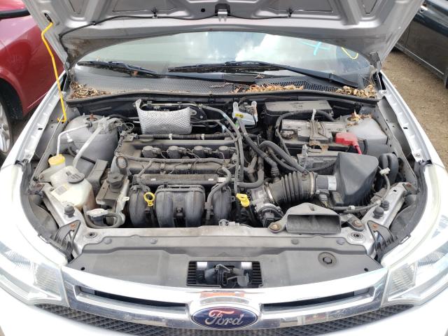 Photo 6 VIN: 1FAHP3FN6BW175944 - FORD FOCUS SE 