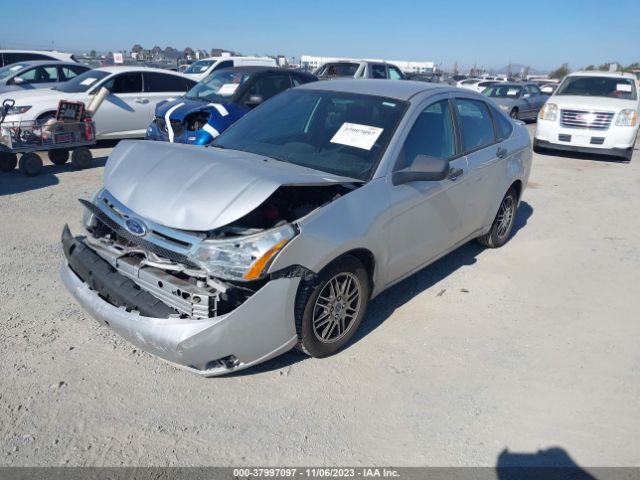 Photo 1 VIN: 1FAHP3FN6BW182702 - FORD FOCUS 