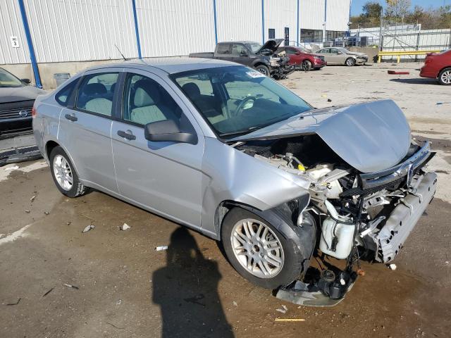 Photo 3 VIN: 1FAHP3FN7AW142918 - FORD FOCUS SE 