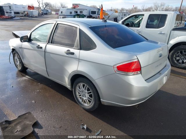 Photo 2 VIN: 1FAHP3FN7AW148041 - FORD FOCUS 