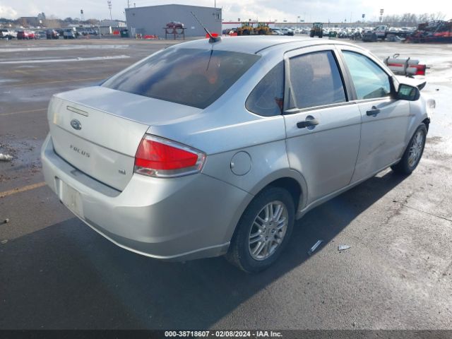 Photo 3 VIN: 1FAHP3FN7AW148041 - FORD FOCUS 