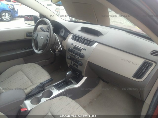 Photo 4 VIN: 1FAHP3FN7AW168452 - FORD FOCUS 