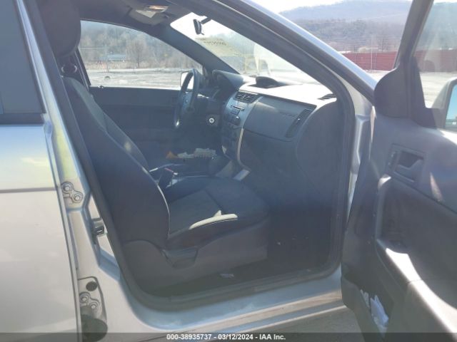 Photo 4 VIN: 1FAHP3FN7AW168595 - FORD FOCUS 