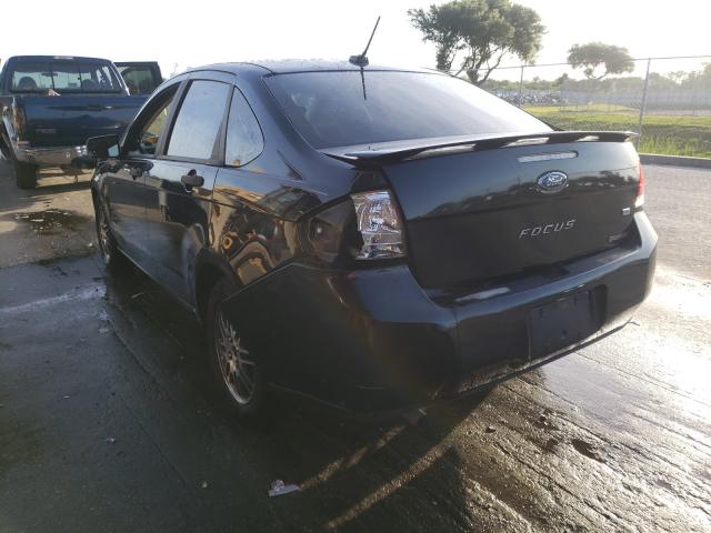 Photo 2 VIN: 1FAHP3FN7AW201837 - FORD FOCUS SE 