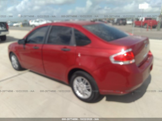 Photo 2 VIN: 1FAHP3FN7AW218055 - FORD FOCUS 