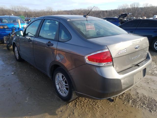 Photo 2 VIN: 1FAHP3FN7AW227029 - FORD FOCUS SE 