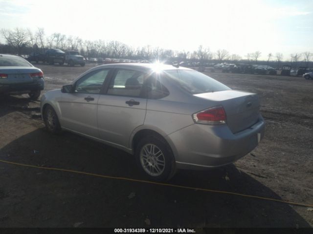 Photo 2 VIN: 1FAHP3FN7AW258569 - FORD FOCUS 