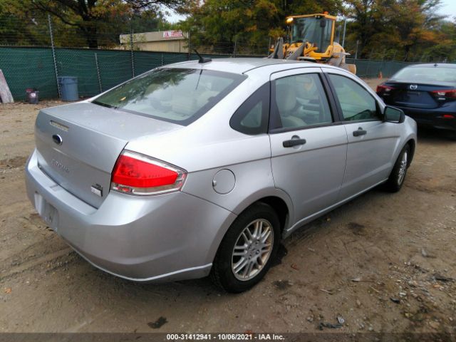 Photo 3 VIN: 1FAHP3FN7AW261293 - FORD FOCUS 