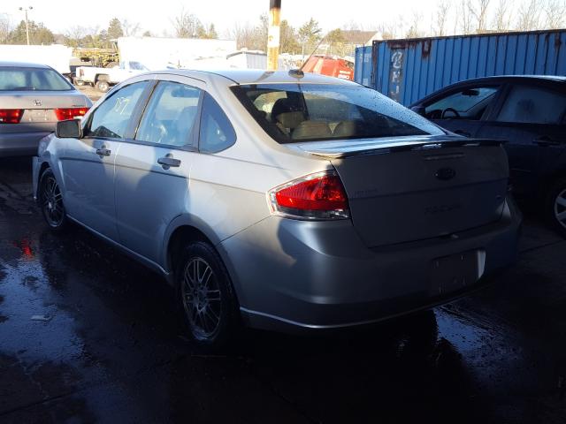 Photo 2 VIN: 1FAHP3FN7AW266154 - FORD FOCUS SE 