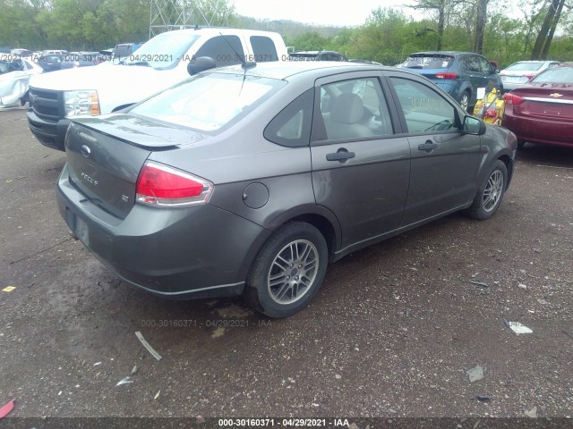 Photo 3 VIN: 1FAHP3FN7AW288851 - FORD FOCUS 