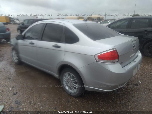 Photo 2 VIN: 1FAHP3FN7AW290843 - FORD FOCUS 