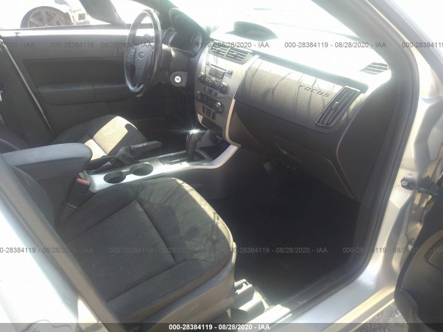 Photo 4 VIN: 1FAHP3FN7AW291846 - FORD FOCUS 