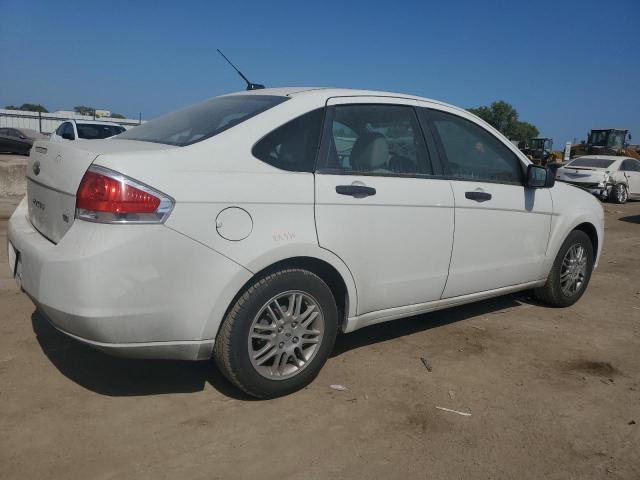 Photo 2 VIN: 1FAHP3FN7BW104218 - FORD FOCUS SE 