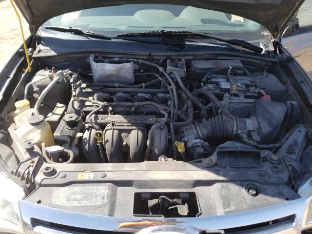 Photo 6 VIN: 1FAHP3FN7BW110715 - FORD FOCUS SE 