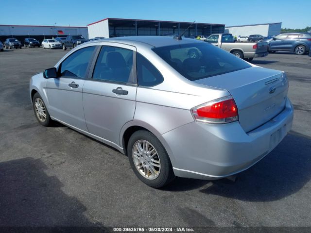 Photo 2 VIN: 1FAHP3FN7BW116739 - FORD FOCUS 