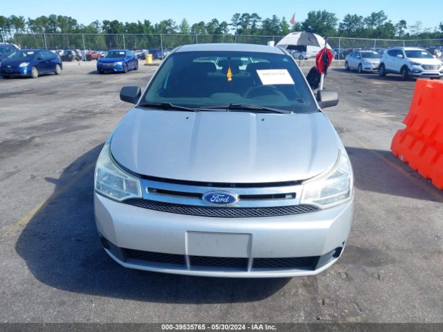 Photo 5 VIN: 1FAHP3FN7BW116739 - FORD FOCUS 