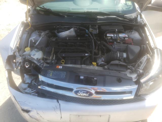 Photo 6 VIN: 1FAHP3FN7BW120872 - FORD FOCUS SE 