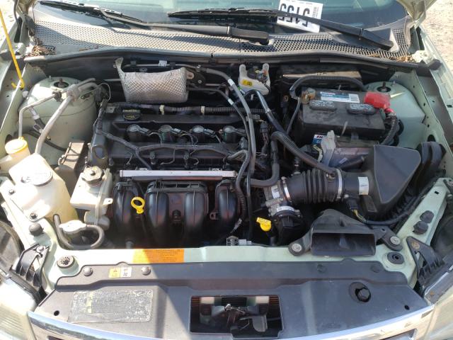 Photo 6 VIN: 1FAHP3FN7BW145948 - FORD FOCUS 