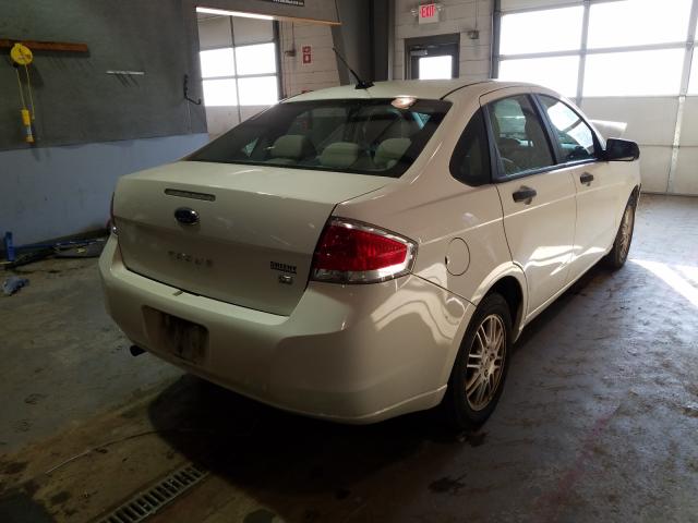 Photo 3 VIN: 1FAHP3FN7BW151880 - FORD FOCUS SE 