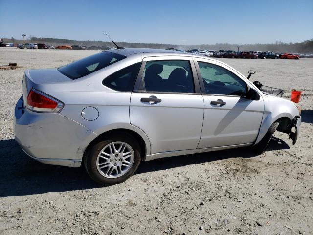 Photo 2 VIN: 1FAHP3FN7BW172129 - FORD FOCUS SE 