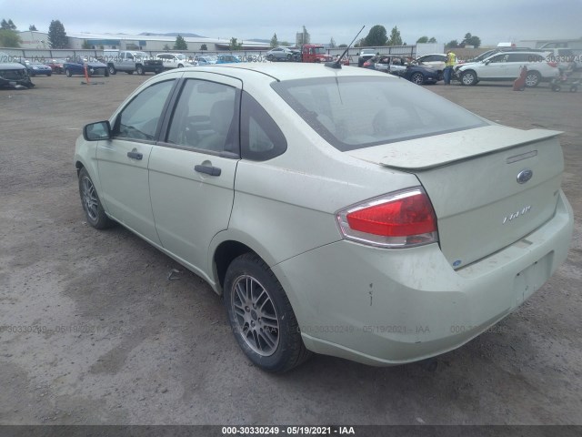 Photo 2 VIN: 1FAHP3FN7BW205159 - FORD FOCUS 