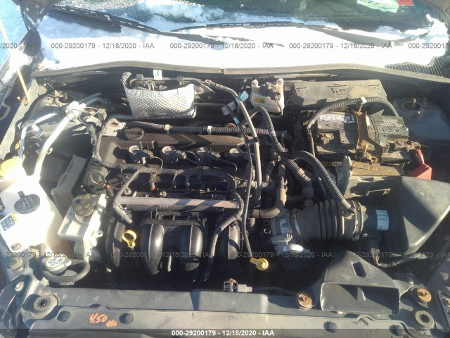 Photo 9 VIN: 1FAHP3FN8AW103531 - FORD FOCUS 