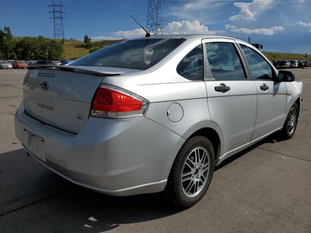 Photo 2 VIN: 1FAHP3FN8AW117168 - FORD FOCUS SE 