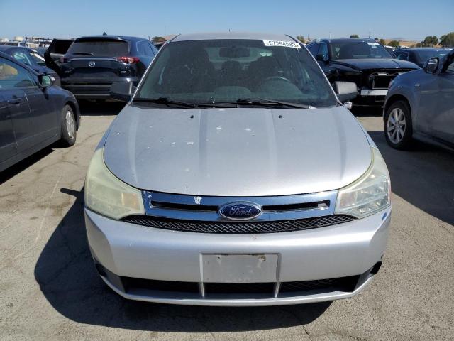 Photo 4 VIN: 1FAHP3FN8AW121382 - FORD FOCUS SE 