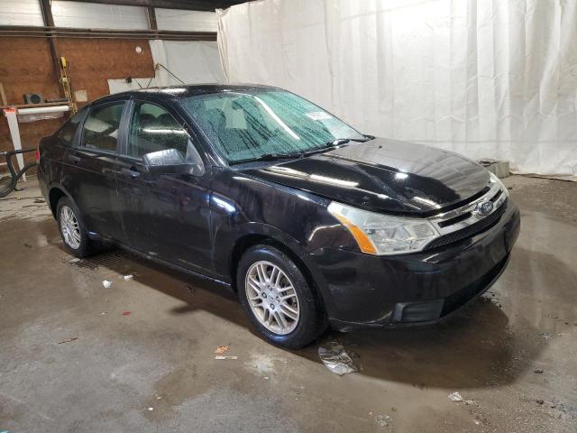 Photo 3 VIN: 1FAHP3FN8AW121768 - FORD FOCUS SE 