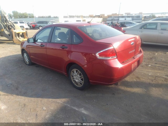 Photo 2 VIN: 1FAHP3FN8AW142524 - FORD FOCUS 