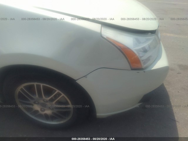 Photo 5 VIN: 1FAHP3FN8AW146959 - FORD FOCUS 