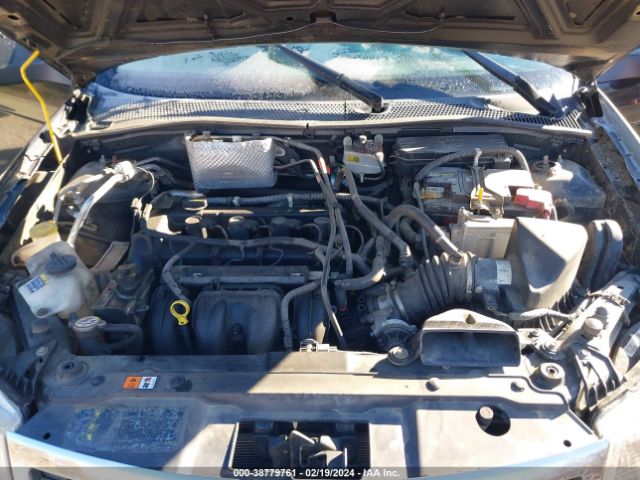 Photo 9 VIN: 1FAHP3FN8AW223751 - FORD FOCUS 