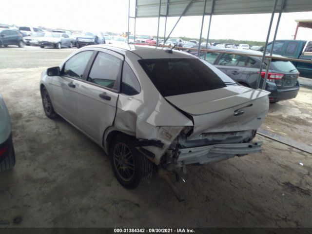 Photo 2 VIN: 1FAHP3FN8AW240372 - FORD FOCUS 