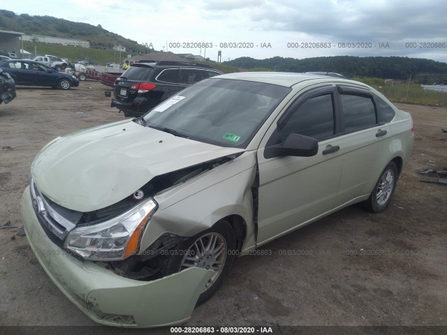 Photo 1 VIN: 1FAHP3FN8AW248228 - FORD FOCUS 