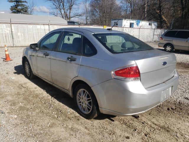 Photo 2 VIN: 1FAHP3FN8AW275767 - FORD FOCUS SE 