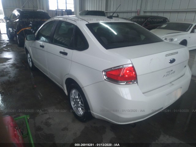 Photo 2 VIN: 1FAHP3FN8AW294352 - FORD FOCUS 