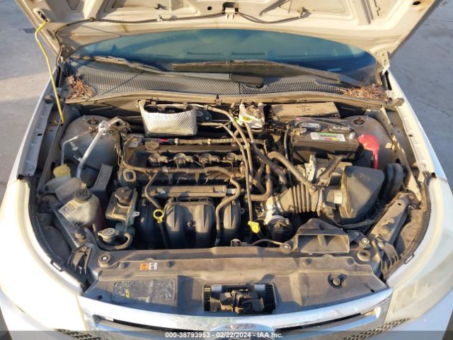 Photo 9 VIN: 1FAHP3FN8BW112201 - FORD FOCUS 