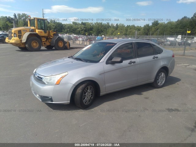 Photo 1 VIN: 1FAHP3FN8BW117107 - FORD FOCUS 