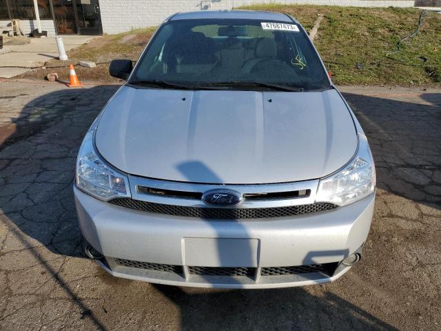 Photo 4 VIN: 1FAHP3FN8BW123697 - FORD FOCUS SE 