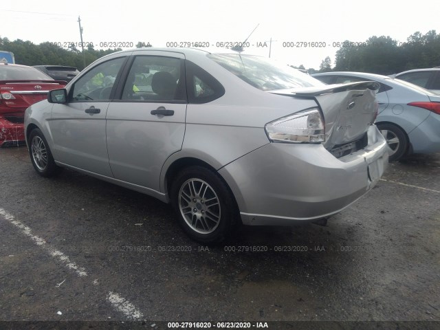 Photo 2 VIN: 1FAHP3FN8BW128933 - FORD FOCUS 