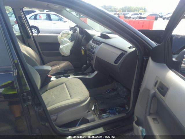 Photo 4 VIN: 1FAHP3FN8BW137230 - FORD FOCUS 