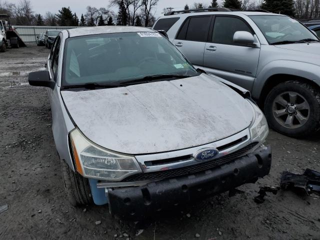 Photo 4 VIN: 1FAHP3FN8BW139978 - FORD FOCUS SE 