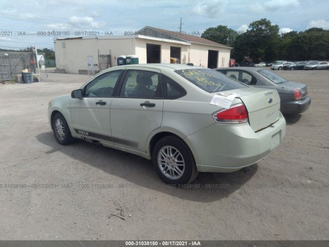 Photo 2 VIN: 1FAHP3FN8BW144520 - FORD FOCUS 