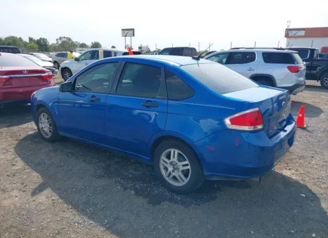 Photo 2 VIN: 1FAHP3FN8BW147983 - FORD FOCUS 