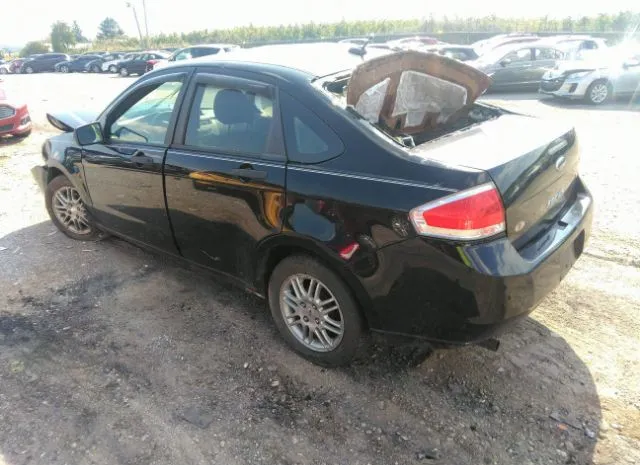 Photo 2 VIN: 1FAHP3FN8BW156988 - FORD FOCUS 