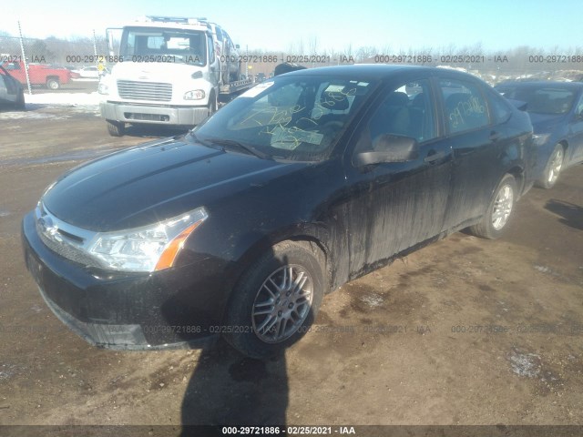 Photo 1 VIN: 1FAHP3FN8BW160717 - FORD FOCUS 