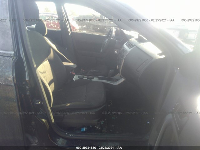 Photo 4 VIN: 1FAHP3FN8BW160717 - FORD FOCUS 