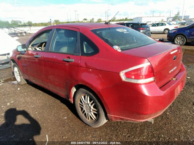 Photo 2 VIN: 1FAHP3FN8BW162256 - FORD FOCUS SE 